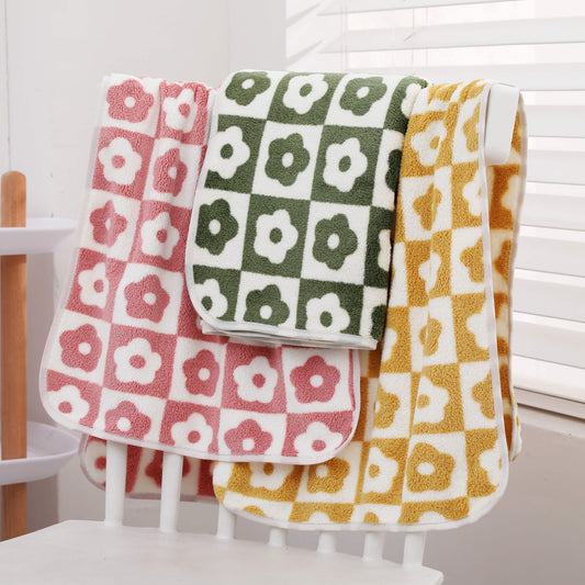 3pcs Plum Blossom and Soft Coral Fleece Household Towels - Soft and Absorbent Face, Wash, and Hand Towels - 34.8x74.93cm, Bathroom Accessory