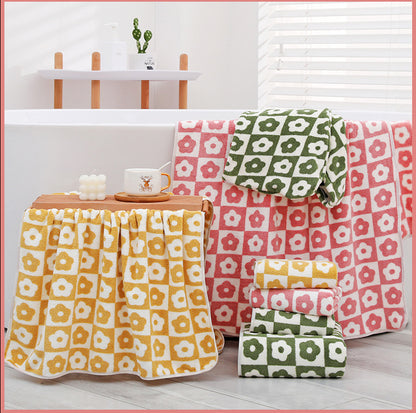 3pcs Plum Blossom and Soft Coral Fleece Household Towels - Soft and Absorbent Face, Wash, and Hand Towels - 34.8x74.93cm, Bathroom Accessory